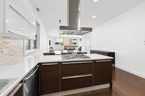 1823 N Halsted ST #1, Chicago, IL 60614