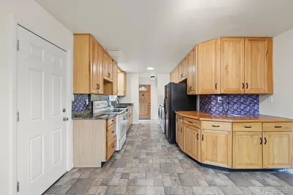364 S Xanadu ST, Aurora, CO 80012
