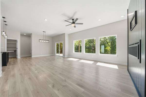 203 E River Birch St., Haysville, KS 67060