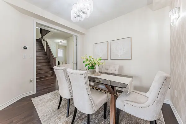 1249 Leger WAY, Milton, ON L9E 1E4