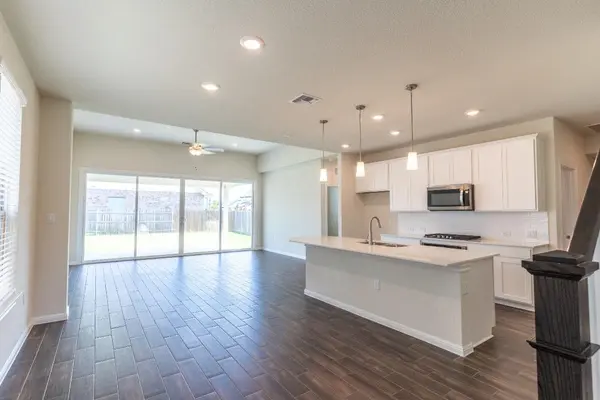 6802 Pleasanton PKWY, Pflugerville, TX 78660