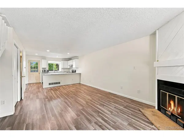 1228 S Flower #C, Denver, CO 80232