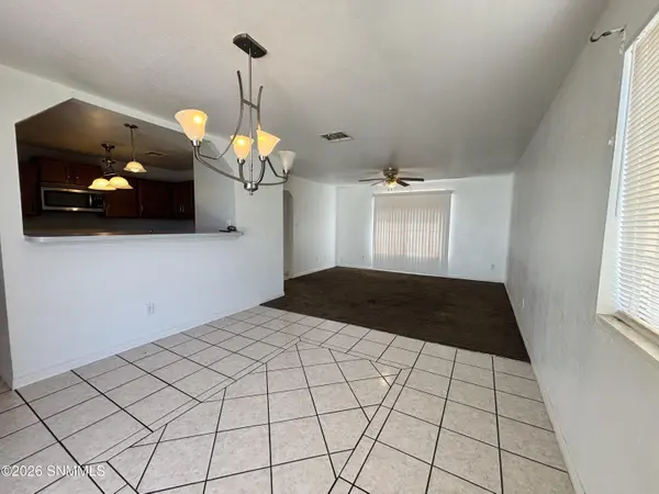 430 Tierra Dorada CIR, Anthony, NM 88021