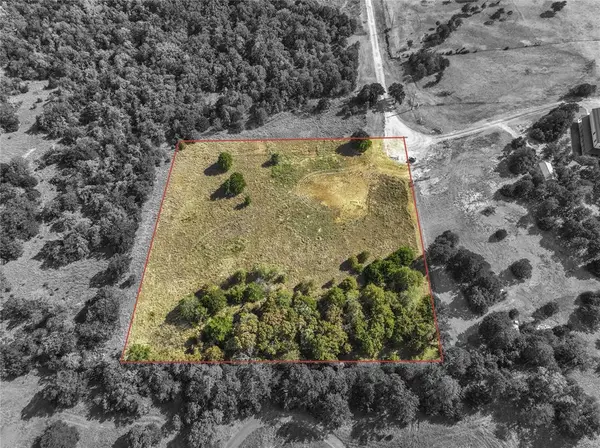 Highland LN, Blanchard, OK 73010