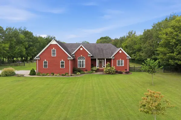 8070 New Lawrenceburg Hwy, Mount Pleasant, TN 38474