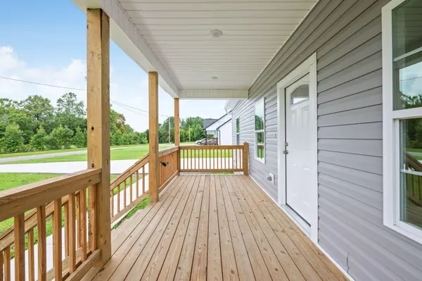 890 Michaels Road, Trenton, GA 30752