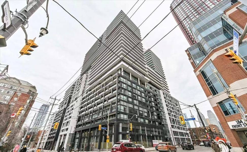 70 Princess ST #PH3015, Toronto C08, ON M5A 0X6