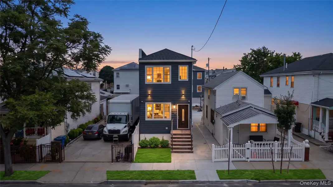 13121 140 ST, Jamaica, NY 11436