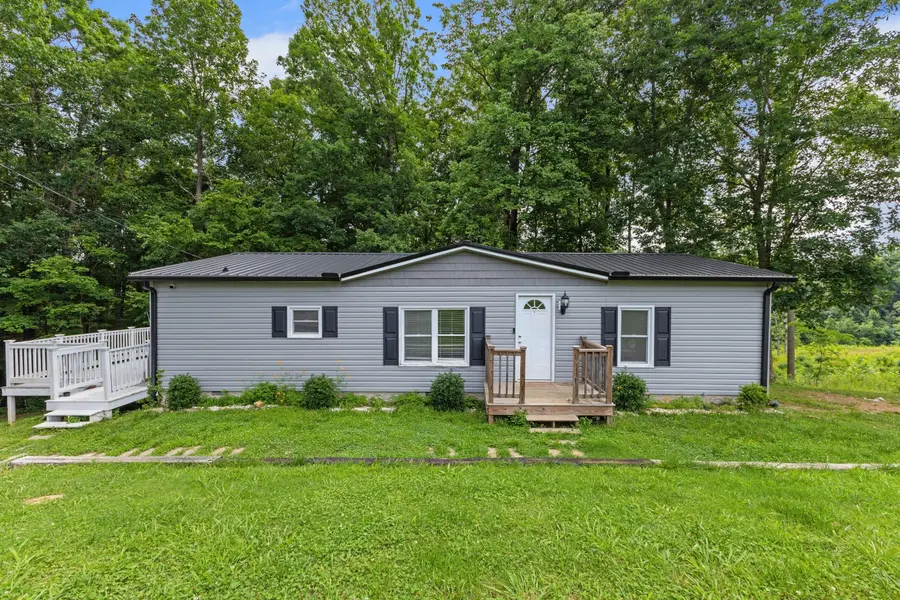 1022 Dogwood Ln, Kingston Springs, TN 37082