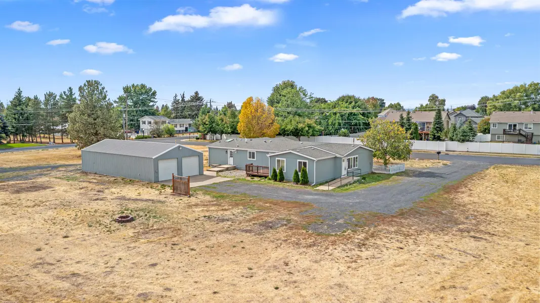 8710 N Dorset Rd, Spokane, WA 99208