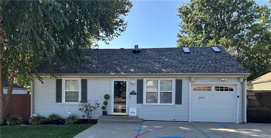 4836 Mission RD, Roeland Park, KS 66205