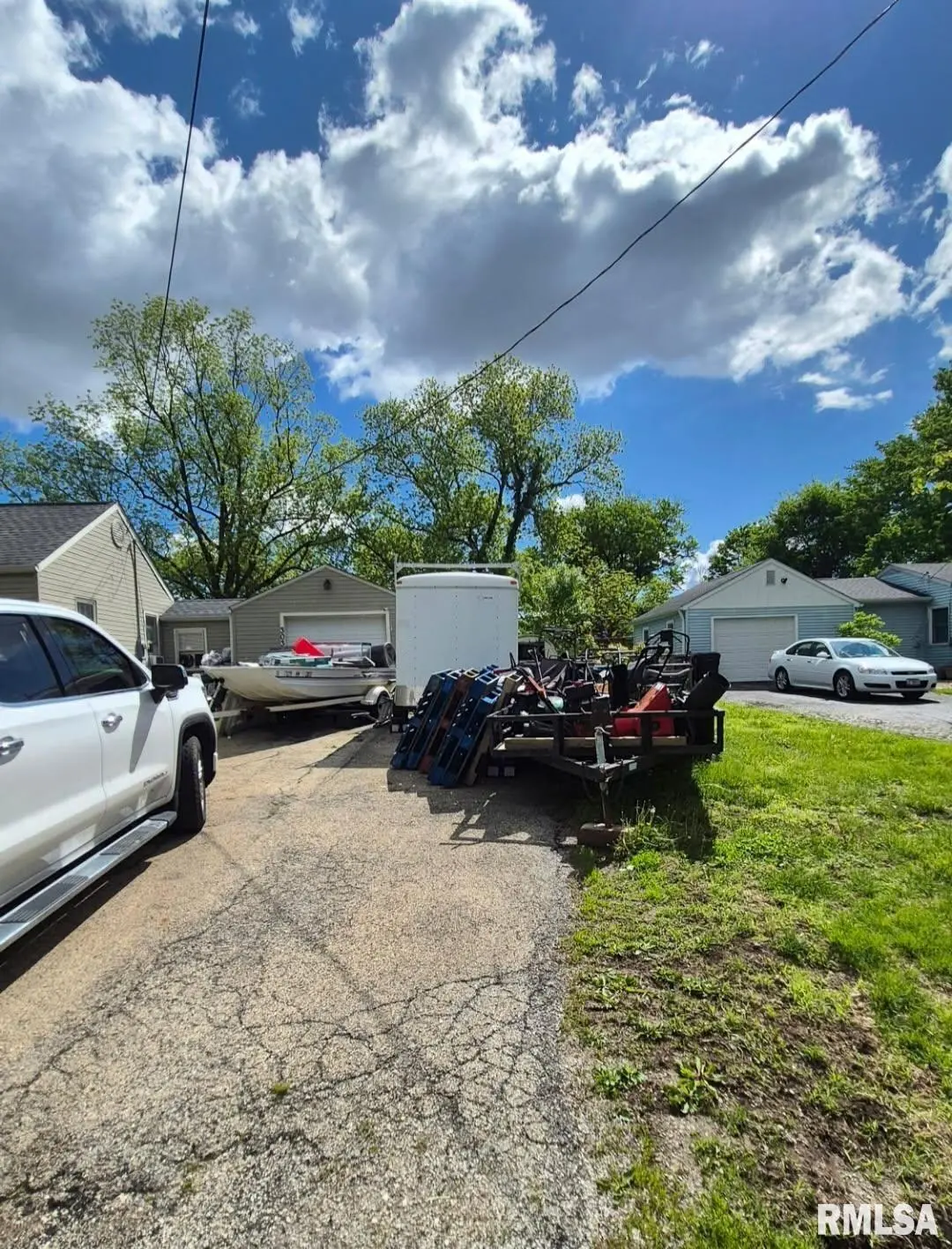 303 WAGNER ST, Washington, IL 61571