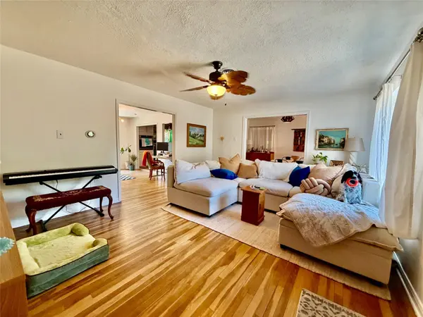 1411 Ridgemont DR, Austin, TX 78723