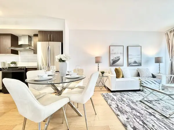 58 Orchard View BLVD #209, Toronto C03, ON M4R 1B9