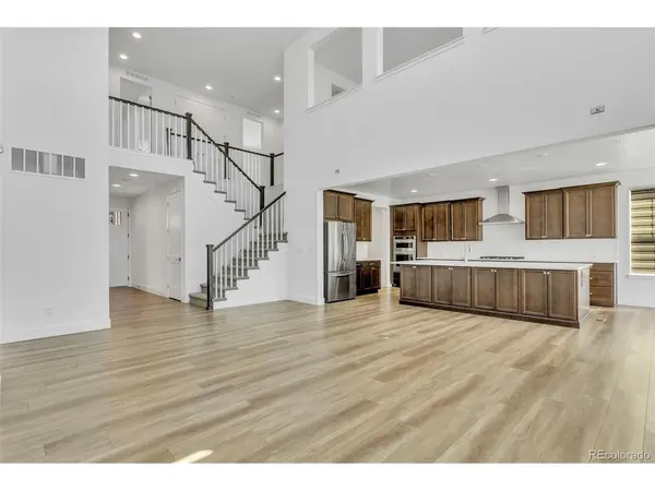 6671 Cross Bridge, Castle Rock, CO 80108