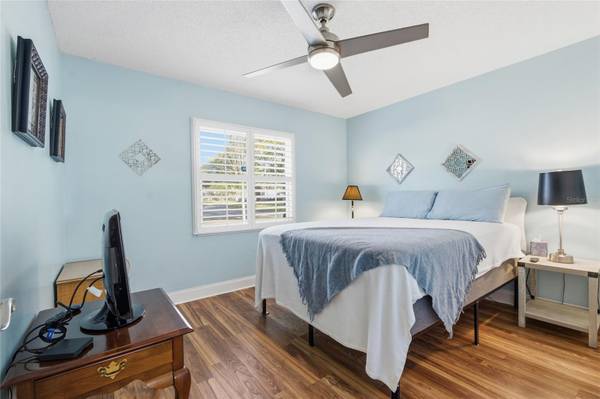 2935 FEATHER DR #65-D, Clearwater, FL 33759