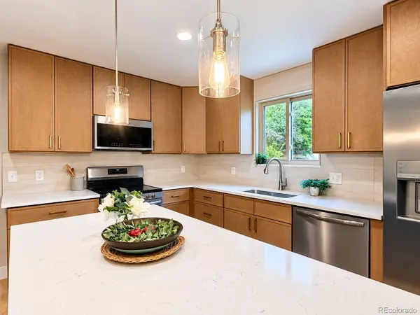 6184 S Benton CT, Littleton, CO 80123