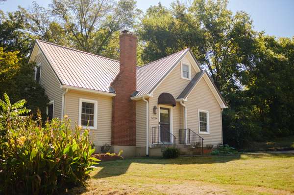 801 Elm St, Columbia, TN 38401