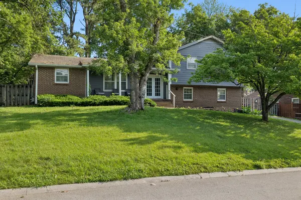 524 Michele Dr, Antioch, TN 37013