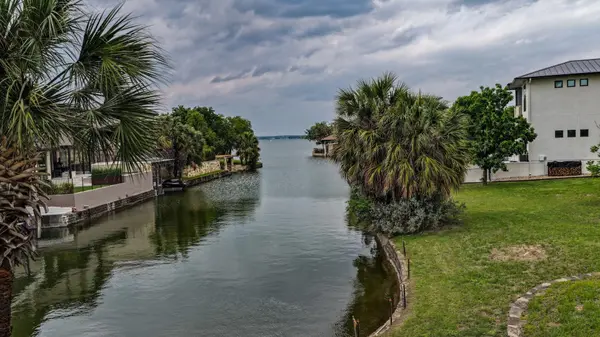 67 Applehead Island DR, Horseshoe Bay, TX 78657