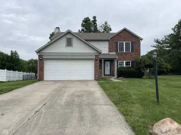 10522 Creekside Woods DR, Indianapolis, IN 46239