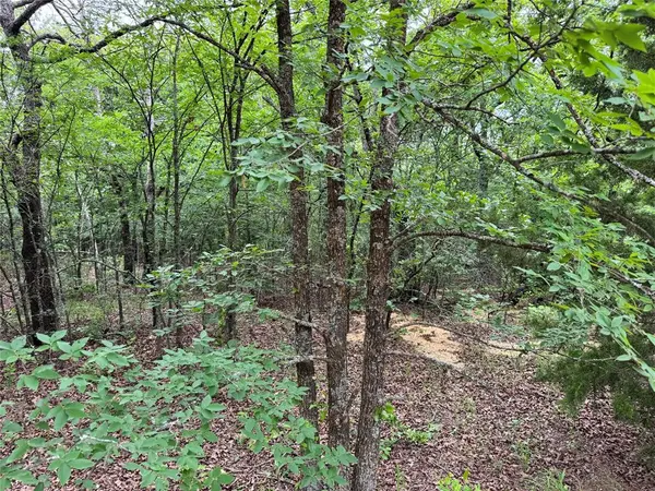 365 RD, Wewoka, OK 74884