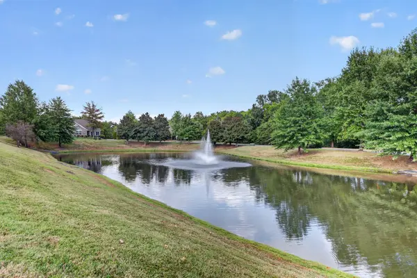 825 Browns Ln #2303, Gallatin, TN 37066