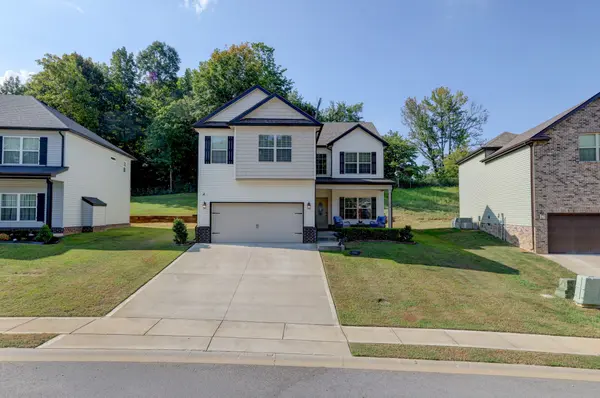356 Barry Dr, Clarksville, TN 37040