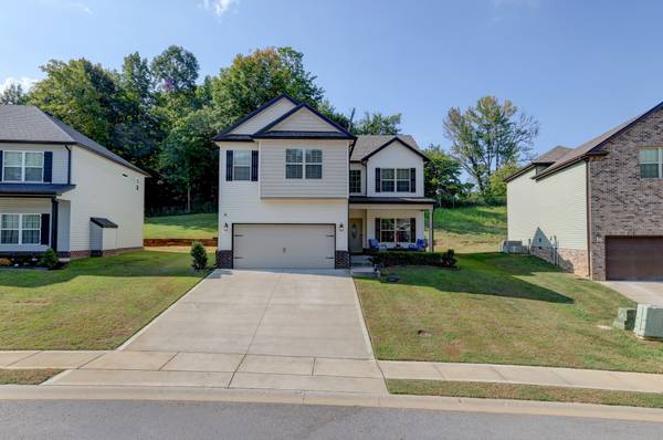 356 Barry Dr, Clarksville, TN 37040
