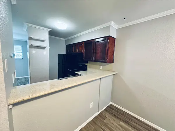 3702 S Second ST #114, Austin, TX 78704