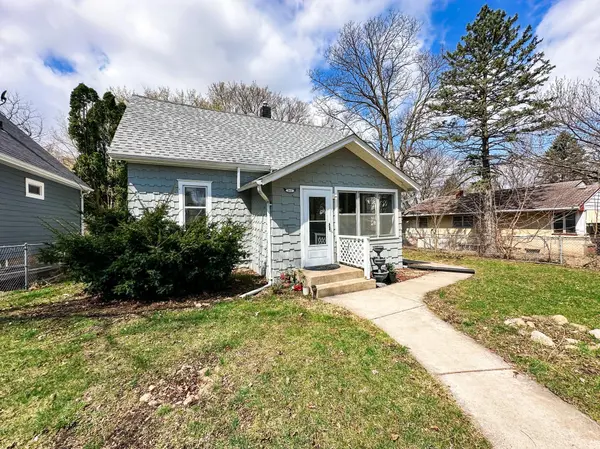 865 Kennard ST,  Saint Paul,  MN 55106