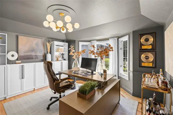 983 Logan CT, Loveland, CO 80538