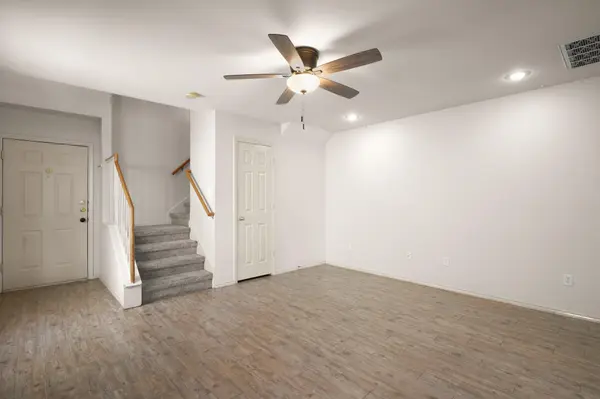 1025 Betty Baker CV, Pflugerville, TX 78660