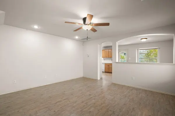 1025 Betty Baker CV, Pflugerville, TX 78660