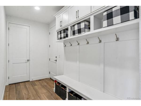 6924 Sunstrand, Castle Pines, CO 80108