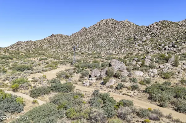 17930 W Lone Ocotillo TRL, Yarnell, AZ 85362
