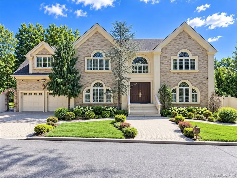 78 Eleanor ST, Staten Island, NY 10306