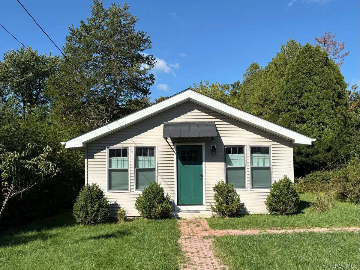 53 Rock City RD, Woodstock, NY 12498