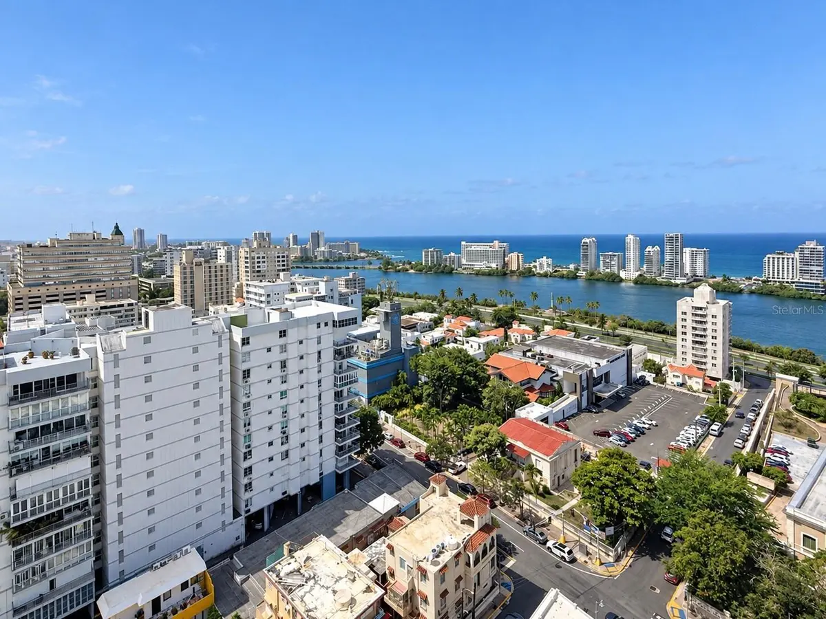 954 AVE DE LA CONSITUCION, MIRAMAR PLAZA #17f, San Juan, PR 00907