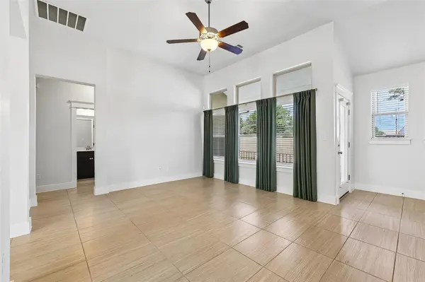 1754 Rowdy LOOP, Leander, TX 78641