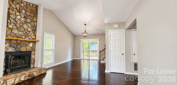 3317 Windsor DR, Charlotte, NC 28209