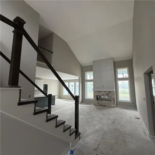 2357 Prairie Creek DR, Kearney, MO 64060