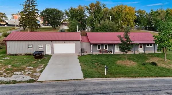 504 Goldengate ST, Robinson, KS 66532