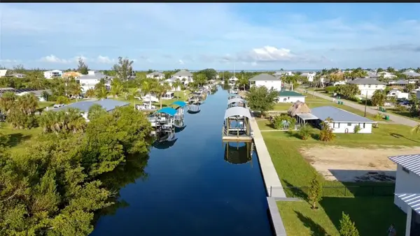 24317 TREASURE ISLAND BLVD, Punta Gorda, FL 33955