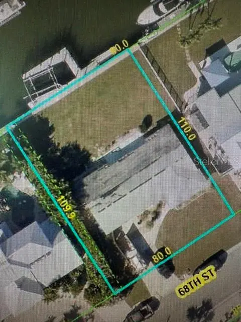 524 68TH ST, Holmes Beach, FL 34217