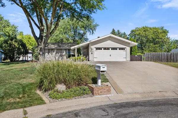 1993 Warbler LN, Saint Paul, MN 55119