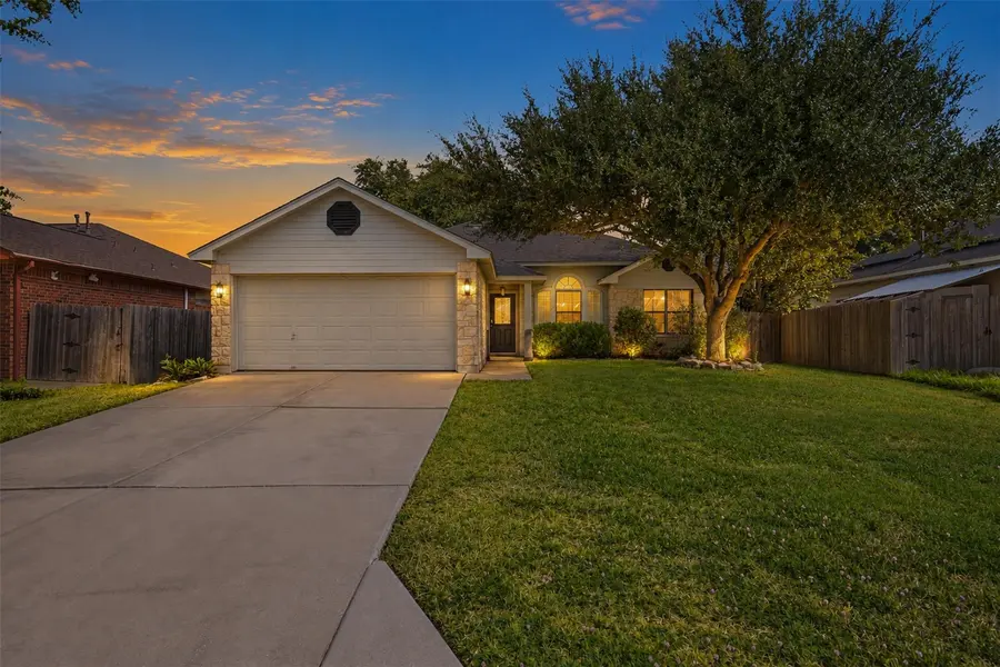 509 MORNING DOVE DR, Hutto, TX 78634