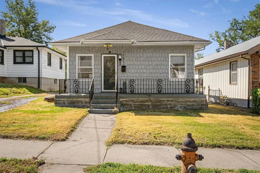 1811 Pendleton AVE, Kansas City, MO 64124