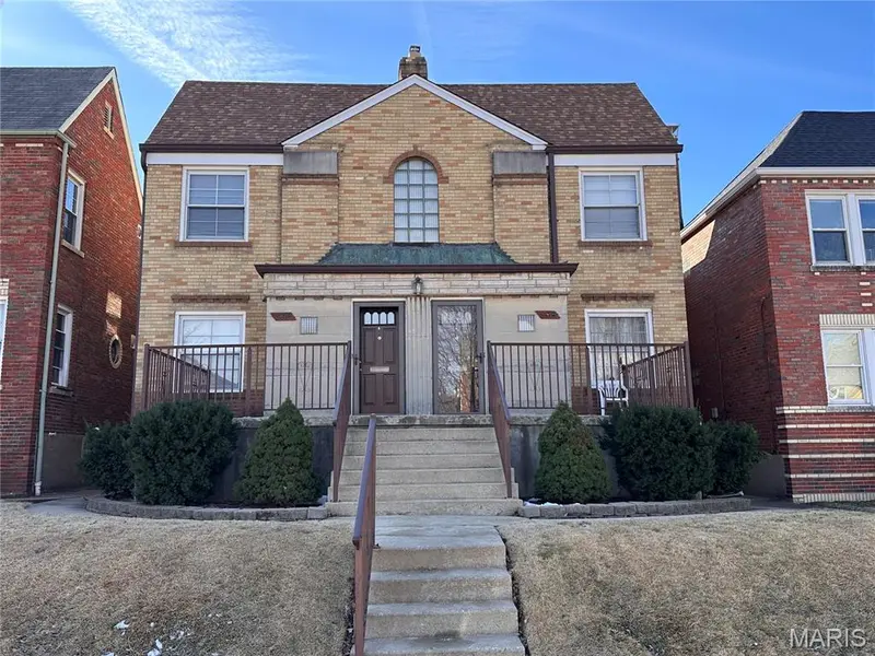 5818 Mardel AVE #A, St Louis, MO 63109