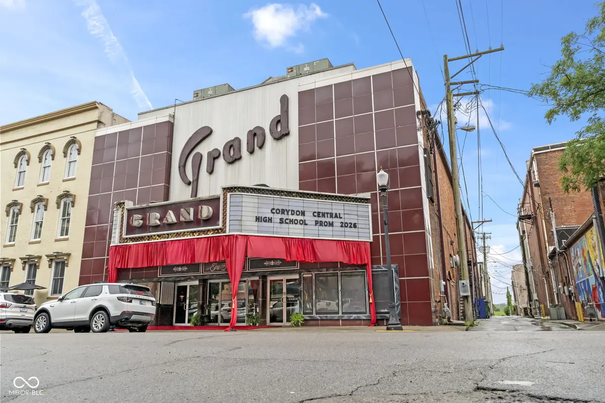 138 E Market ST, New Albany, IN 47150